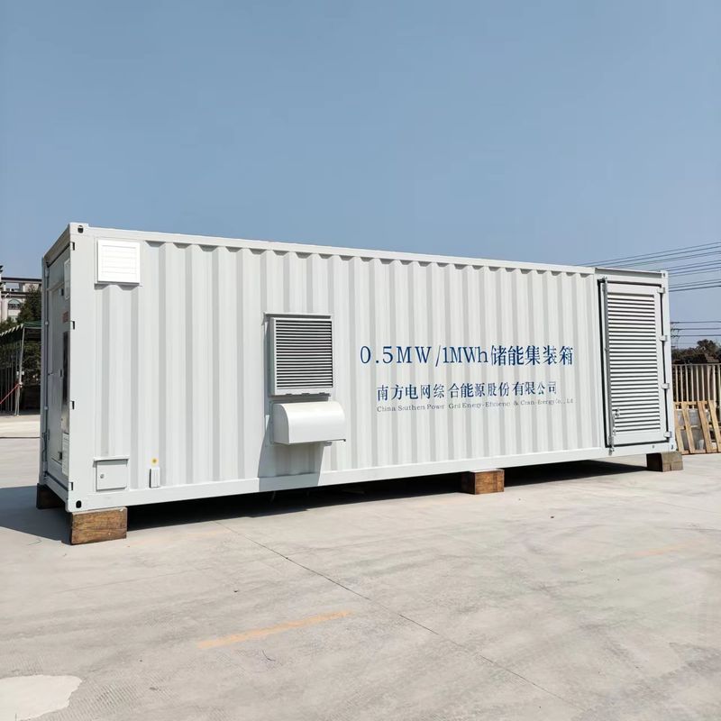 Système de stockage de batterie au lithium à l'extérieur de 500 kW 1 MW Énergie éolienne solaire Inverteur hybride Micro-réseau électrique