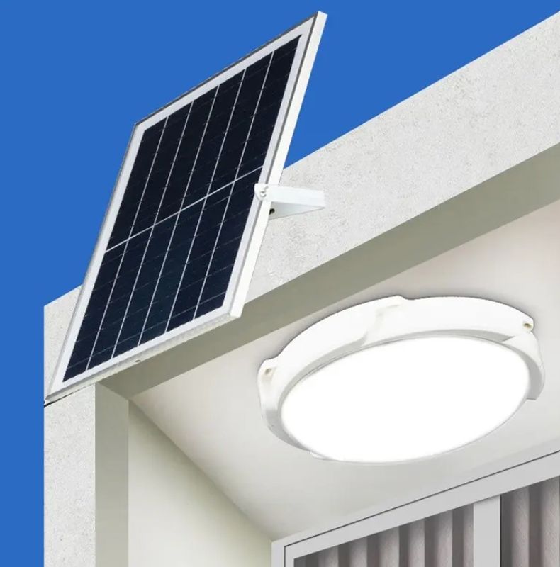 Lumière solaire de plafond d'intérieur usine directe avec télécommande lampe de lumière solaire pour l'intérieur de l'intérieur de la lumière solaire maison