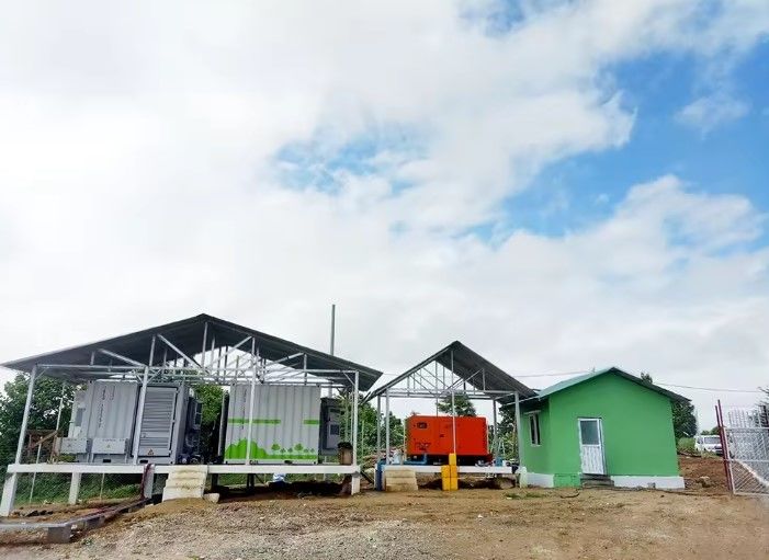 Système de panneaux solaires commerciaux ou industriels 1MW 5MW 10MW centrale solaire à vendre