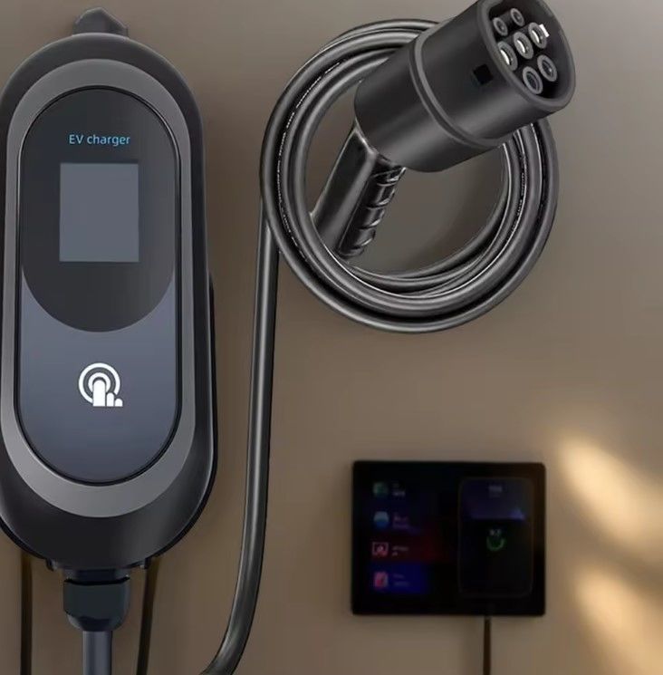 Smart Fast Weatherproof Outdoor Portable EV Car AC pile de recharge avec batterie Stations de recharge montées sur le mur